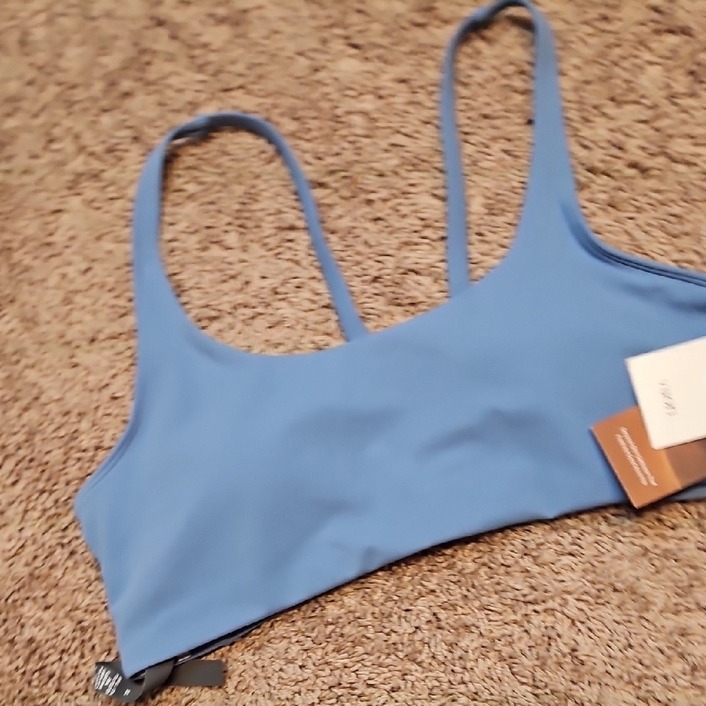 Vuori Yosemite Sports Bra - Isle Blue - Picture 10 of 10